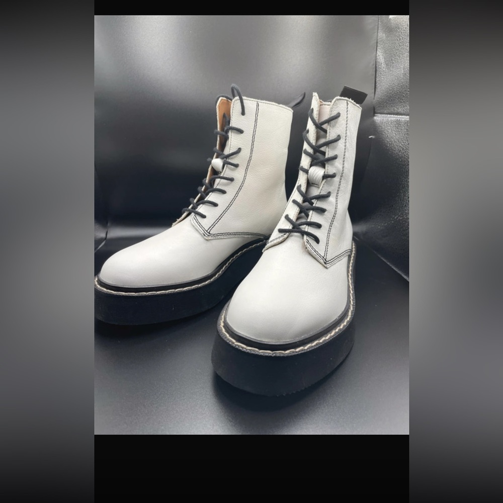Zara white boots